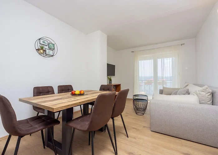 Modernes Nur 300 Meter Zum Mit Meerblick, Pool, Grill - Hundefreundlich