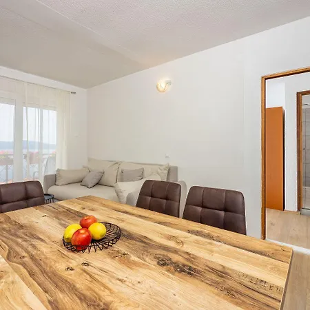 Appartamento Modernes Nur 300 Meter Zum Mit Meerblick, Pool, Grill - Hundefreundlich Novi Vinodolski
