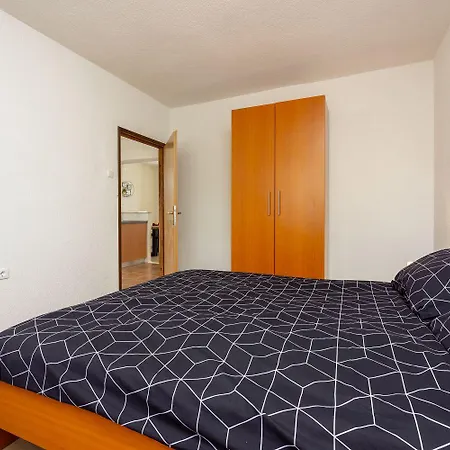 Modernes Nur 300 Meter Zum Mit Meerblick, Pool, Grill - Hundefreundlich