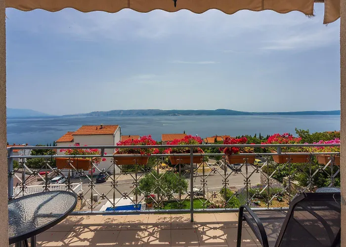 Apartmán Modernes Nur 300 Meter Zum Mit Meerblick, Pool, Grill - Hundefreundlich *