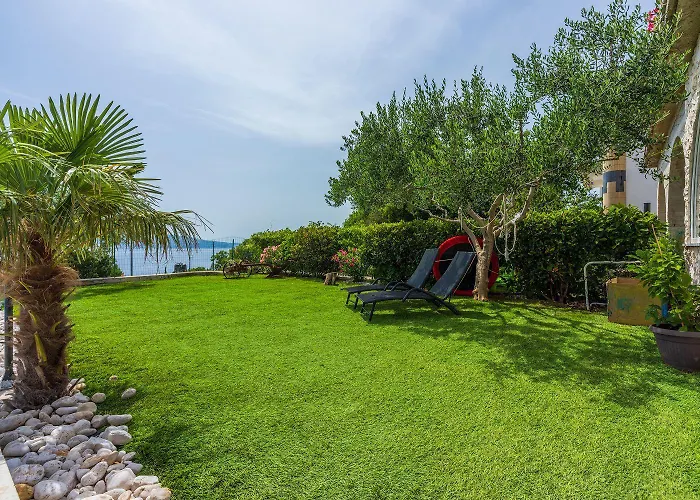 Modernes Nur 300 Meter Zum Mit Meerblick, Pool, Grill - Hundefreundlich